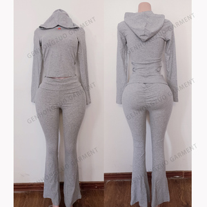 Conjunto Deportivo Personalizado para Mujer con Logotipo, Sudadera con Cremallera de Manga Larga, Chaqueta Body by Reven, Conjunto Deportivo de 2 Piezas - Product Image 3