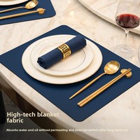 Rechteckiges Herzdesign Tischset 100% Polyester Hitzebeständig Verbrühungssicher Wasserdicht Ölabweisend Anpassbare Farbe und Größe