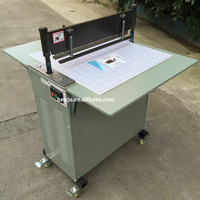 Coupe-papier guillotine professionnel Machine de découpe de tissu à haute efficacité Machines de découpe laser 600mm pour carte de couleur