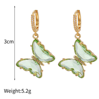 ZUOLA Boucles d'oreilles plaquées or 18 carats avec zircon 5A, style Huggie papillon, pendantes en cristal pour femme, élégantes