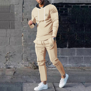 Otoño Invierno logotipo personalizado tela suave poliéster viaje ocio <span class=keywords><strong>Slim</strong></span>-Fit hombres conjuntos ropa deportiva chándal alta calidad chándal - Product Image 4