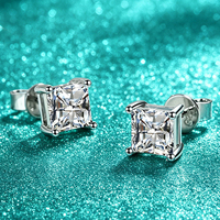 Boucles d'oreilles clous en argent sterling S925, moissanite taille princesse, couleur D, VVS1, 1CT 2CT, quatre griffes, certifiées GRA - Vente en gros usine