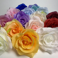 YL Großhandel Günstige Handgefertigte Moderne Seiden-Kunstblumen Rosenköpfe Rot Rosa Weiß für Hochzeit Valentinstag Hintergrund DIY