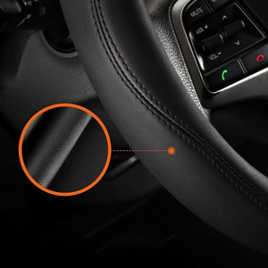 غطاء جلد بولي كلوريد الفينيل عالمي متين عالي الجودة واقي سيارة للحجم M L XL - Product Image 3