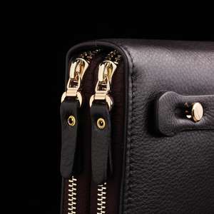 अनुकूलित लोगो फैशन पु चमड़े के हैंडबैग पोर्टेबल वाटरप्रूफ पासपोर्ट आईडी कार्ड कार्यालय व्यवसाय न्यूनतम रेट्रो पुरुषों के बटुए - Product Image 5