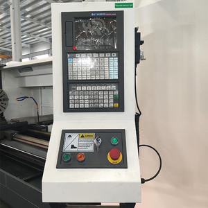 Premier tour CNC horizontal en Chine pour moule de pneu avec expérience CK61100 - Product Image 2