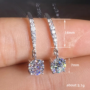 Orecchini a Gancio con Quattro Punte di Cristallo per Donne, Accessori Minimalisti ed Eleganti per l'Ufficio e l'Uso Quotidiano - Product Image 5