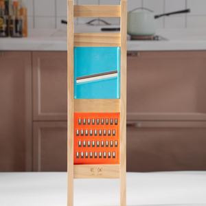 2'si 1 Arada Sebze Doğrayıcı, 4.5mm EKSTRA BÜYÜK JÜLYEN VE DİLİLMELİ Kesimler İçin, Masif Ahşap Mandolin Dilimleyici, Profesyonel Alet - Product Image 2