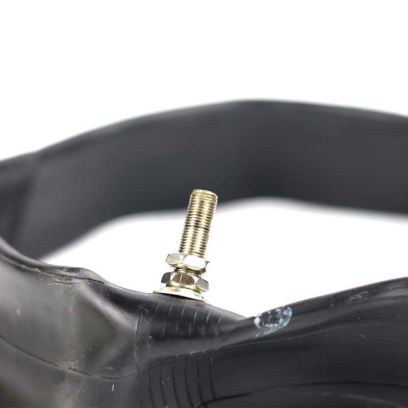 Низкая цена, недорогие шины для мотоциклов 17 дюймов 2,75-17 2,50-17 2,25-17 с отличной внутренней трубкой, бутиловая трубка и натуральный каучук