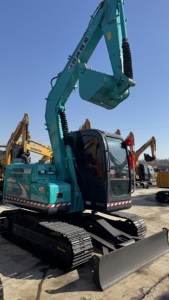 รถขุดขนาดเล็ก Kobelco SK75 น้ำหนัก 1.2 ตัน แบบตีนตะขาบ พร้อมบุ้งกี๋ขุดขนาด 0.12 ลูกบาศก์เมตร ระบบไฮดรอลิก - Product Image 2