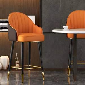 Taburete de Bar de Lujo, Moderno y Minimalista, Silla Alta Giratoria de 360 Grados en Metal Naranja, Marrón y Negro - Product Image 1
