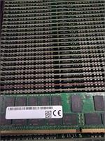 Serveur d'origine M393A4K40DB3-CWE DDR4 32 Go 3200MHz ECC RDIMM Mémoire haute performance Stock