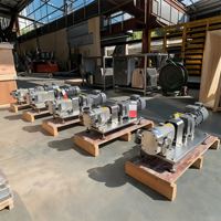 Prix d'usine Pompe à lobes rotatifs sanitaire OEM pour le transfert alimentaire Sirop Miel Chocolat Mélasse Yaourt Basse Pression KEDUN Marque