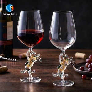 Verres à vin rouge en verre borosilicate sans plomb Samyo, personnalisés, uniques, avec un motif de dauphin, pour les mariages et les fêtes - Product Image 2