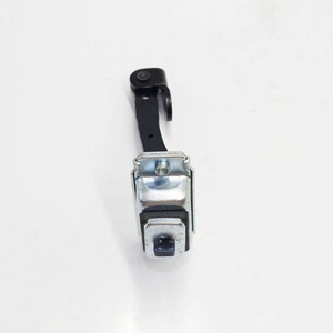 มือจับประตูรถยนต์ Kia รุ่น 793901G000 ด้านขวา ด้านหน้า อะไหล่ทดแทน - Product Image 3
