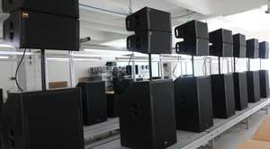 <span class=keywords><strong>Koda</strong></span> Powered Professional Line Array Speaker 12V 1000W Altavoces de Iglesia Sistema de audio Sonido Música profesional - Product Image 5