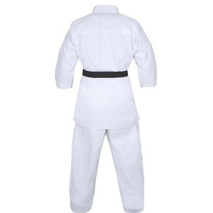 Uniforme de karaté léger de haute qualité pour hommes, confortable et au meilleur design, avec logo personnalisé, vêtements d'arts martiaux, uniformes de karaté - Product Image 2