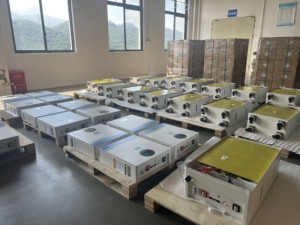Système de stockage d'énergie solaire hybride hors réseau HMX complet 5kW-30kW avec contrôleur MPPT, batterie au lithium, ensemble complet pour usage domestique - Product Image 6