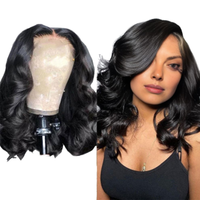 Perruque de cheveux bouclés mi-longs pour femmes Perruque en fibres chimiques légèrement ondulées avec styles longs tressés ondulés