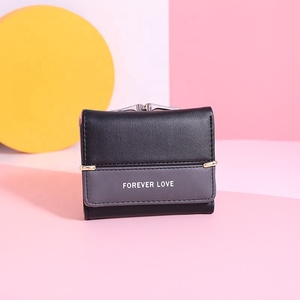 2020 nuevo Color corta de dibujos animados lindo <span class=keywords><strong>monedero</strong></span> tres titular de la <span class=keywords><strong>tarjeta</strong></span> de hebilla pequeña cartera <span class=keywords><strong>para</strong></span> los <span class=keywords><strong>niños</strong></span> - Product Image 6