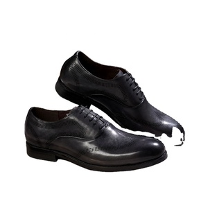 Chaussures décontractées légères à enfiler en cuir véritable pour hommes, à bout pointu, confortables et durables, pour l'automne et les occasions formelles - Collection 2026 - Product Image 1