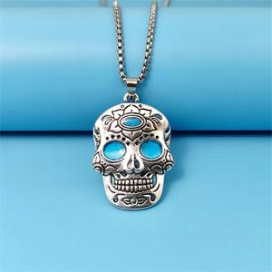 Collier pendentif crâne en sucre phosphorescent pour le Jour des Morts mexicain, style Hip Hop pour hommes, vente en gros - Product Image 5