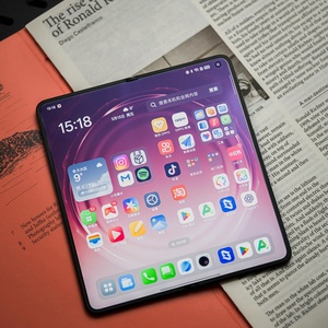 OP PO Find N6 Foldable Smartphone 8.12'' OLED 120Hz Snap Dragon 8 Elite Gen5 6000mAh Battery 200MP Camera 80W 5G Smartphone - Product Image 4