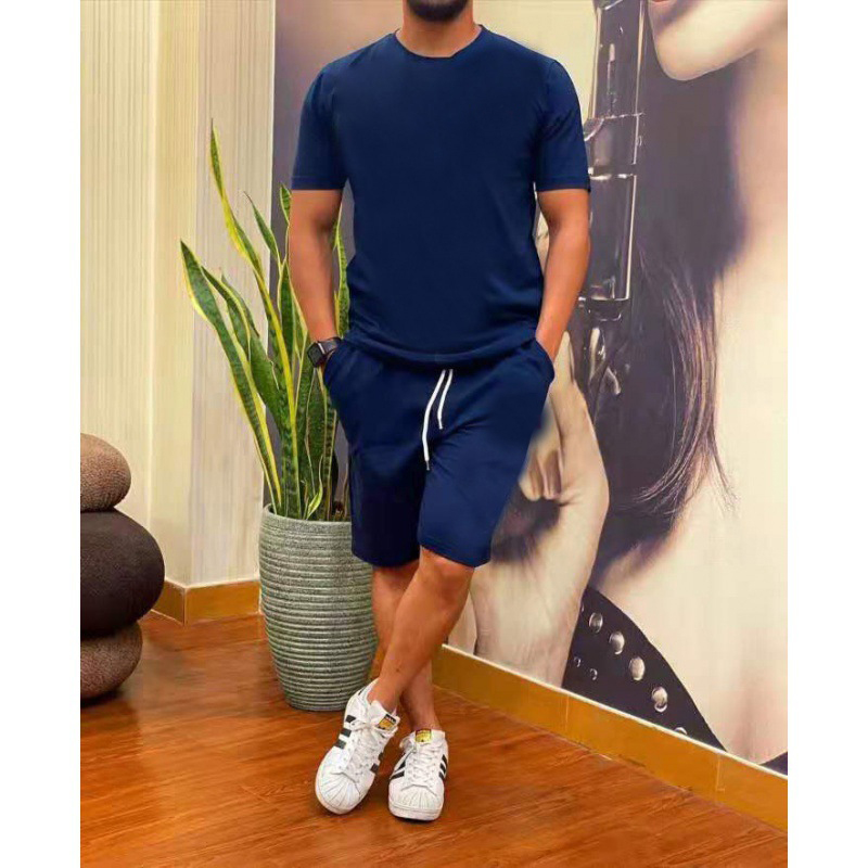 Bleu foncé