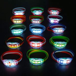 Bracelets LED en silicone imperméables et légers de 10 mm de largeur, motif drapeau national, pour fêtes, vente en gros Shenzhen Citylight - Product Image 2