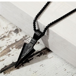 Collier en Acier Titane Style Hip-Hop Urbain avec Pendentif Lance Créative, Bijoux de Mode pour Hommes - Product Image 3