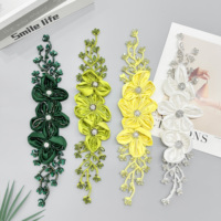 Applique de fleur en tissu faite à la main de luxe avec strass pour robes, robes de mariée, décoration nuptiale, accessoires de couture pour vêtements