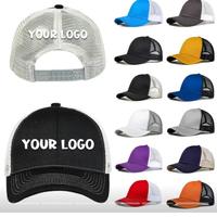 Sombrero de camionero personalizado con logotipo bordado y método de impresión en relieve de malla de camuflaje