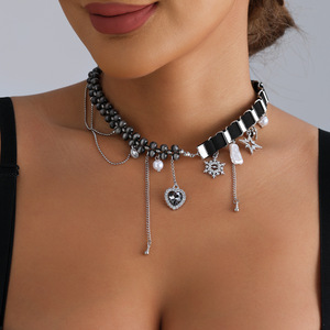 Joyería transfronteriza europea y americana, estilo Sexy de chica caliente, cuerda Veet, collar de empalme de cuentas trenzadas, copo de nieve, estrella, Corazón - Product Image 1