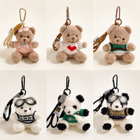 Porte-clés en peluche mignon et tendance en forme de petit ours, breloque de sac d'étudiant, lot en gros, cadeau de boutique, ornement, accessoire