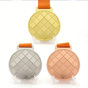 Medallas Deportivas de Metal en Blanco 3D de Aleación de Zinc Personalizadas <span class=keywords><strong>a</strong></span> <span class=keywords><strong>Precio</strong></span> de Fábrica, Medallas de Recuerdo, Medallas con Logotipo Personalizado Baratas - Product Image 4