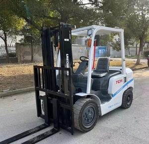 Chariot élévateur diesel d'occasion <span class=keywords><strong>TCM</strong></span> 3 tonnes FD30, moteur diesel ISUZU, modèle 2022 2023, certifié CE ISO, excellent état - Product Image 1