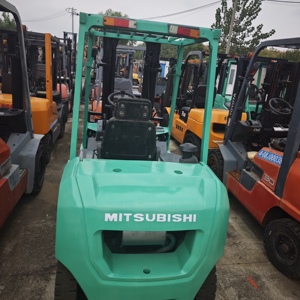 Original High-quality Mitsubishi 3-ton Used diesel Forklift Lifting Height 3 Meters with Side Shift Function - Product Image 3