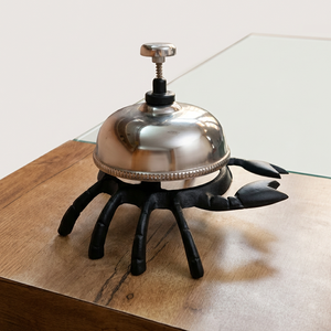 Cloche de bureau plaquée argent avec base en aluminium moulé en forme de crabe, figurine animale décorative, accessoire pour comptoir de réception - Product Image 2