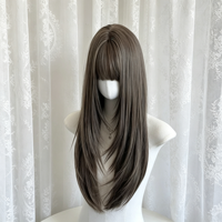 Peluca sintética larga y recta de 28 pulgadas, color gris ceniza, a la moda, con flequillo, resistente al calor, línea de cabello natural, gorra ajustable para mujer