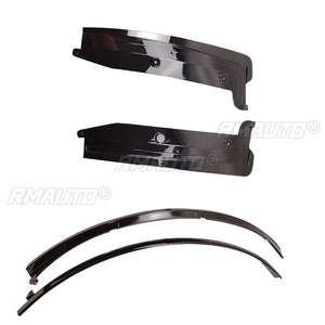 Une paire de garnitures de passage de roue arrière style fibre de carbone pour Chevrolet Corvette C7 Wide Body 2014-2019 - Product Image 4