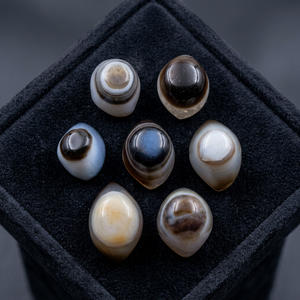 Ensemble de cabochons ronds en coquille d'œil de Shiva naturelle |   Figurine en onyx poli pour la décoration de la maison |   OEM ODM Vente en gros - Product Image 1