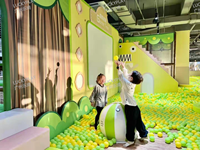 Parque de Diversiones Infantil Interior con Diseño Personalizado Directo de Fábrica, Proyecto Casa de Nieve Interactiva con Fútbol y Baloncesto