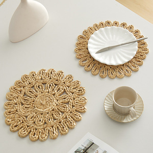 Natural Color Woven Heat Insulation Mat Round Eco-Friendly Jute <b>Placemat</b> <b>For</b> <b>Table</b> Decor 30cm - Product Image 3