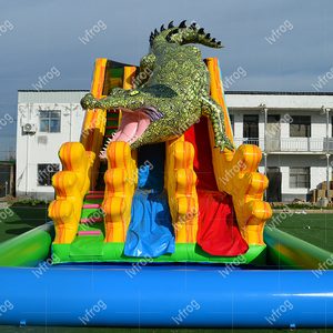 Toboggan aquatique gonflable commercial en forme de crocodile avec piscine à jets d'eau, plusieurs pistes, pour enfants, idéal pour les fêtes de piscine estivales, la location d'événements, les carnavals et les activités extérieures. - Product Image 2