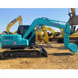 เครื่องจักรราคาต่ํา 7 ตันมินิมือสอง Kobelco SK75 SK70 SK55 รถขุดตีนตะขาบในเซี่ยงไฮ้เพื่อขาย