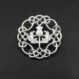 子供用ケルト結び目スコットランドアザミシルバーメッキ合金ブローチ - Product Image 3