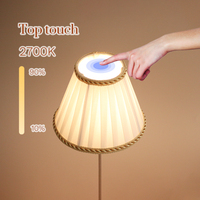 Lampe de table LED moderne sans fil avec batterie 5000mAh, tissu finition argent chromé, corps en résine, éclairage pour hôtels et centres de villégiature