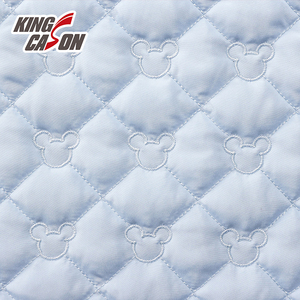 KINGCASON Nouveauté Fabrication en gros Tissu matelassé en peluche pour doublures de doudounes et doublures de vêtements - Product Image 3