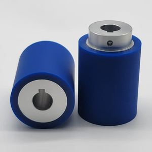 Fijación de rodillo de poliuretano roscado chavetero accesorios antiaflojamiento y resistentes al desgaste para maquinaria de transporte automatizada - Product Image 1
