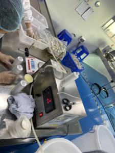 גבוהה דיוק חיוני שמן זית שמן מכונת מילוי מכונה - Product Image 6